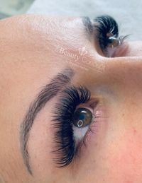 Wimpern Volumen Perfekter Ausdruck